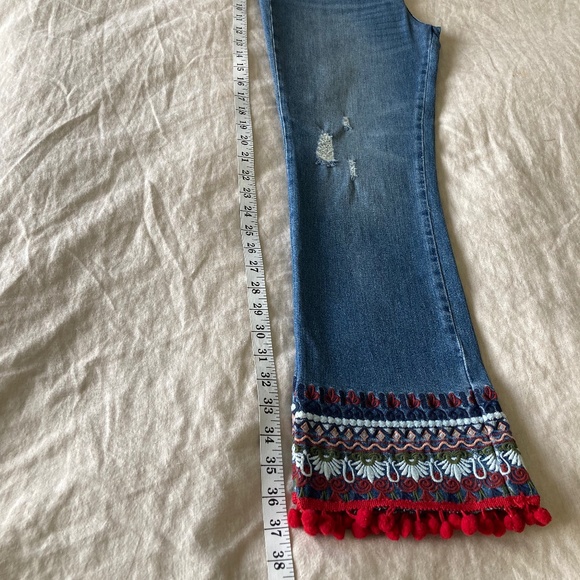 Pilcro/Anthropologie (NWOT)  Cropped Mid Rise Jeans / Size 28 - Picture 10 of 10